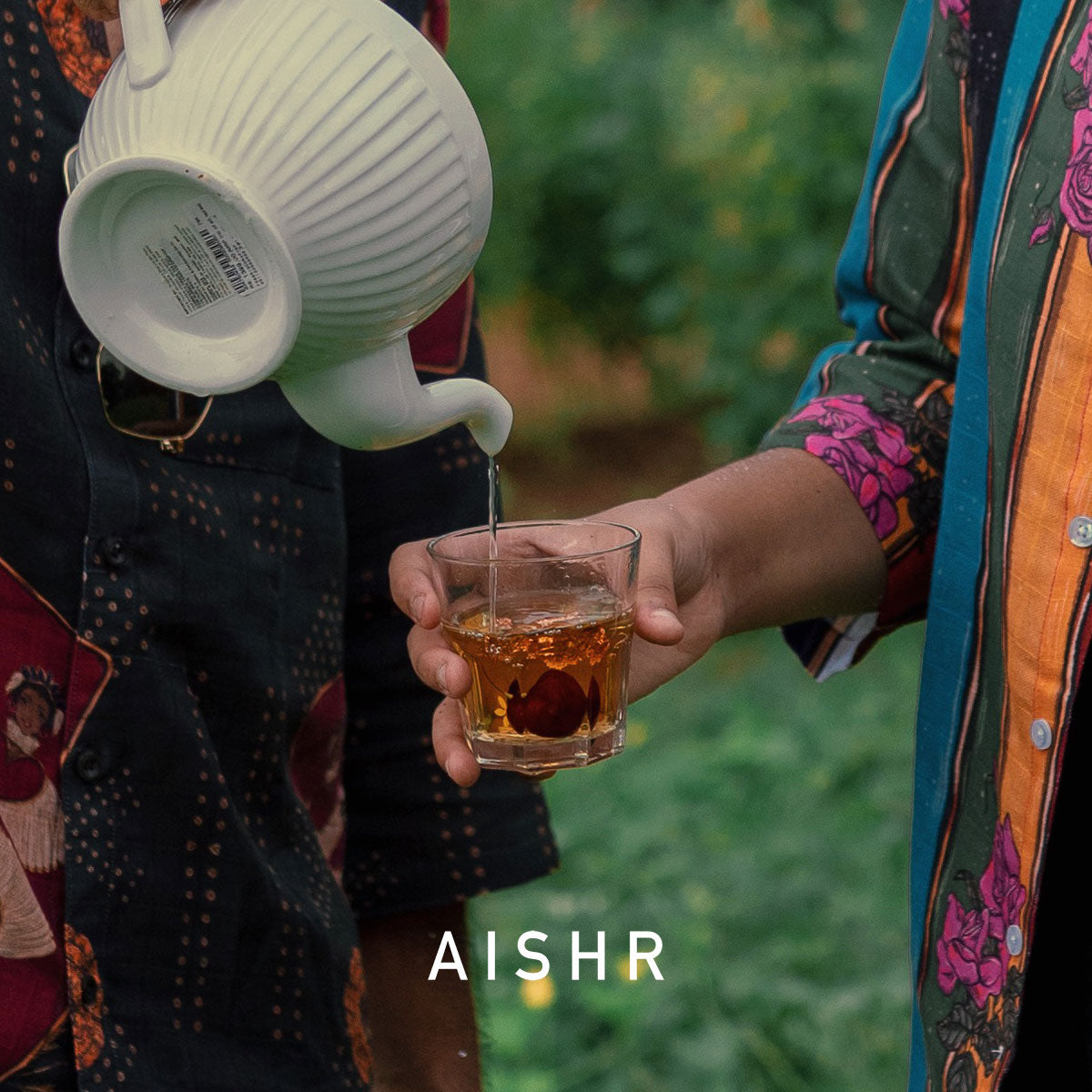 Game of Hearts - Unisex Shirt